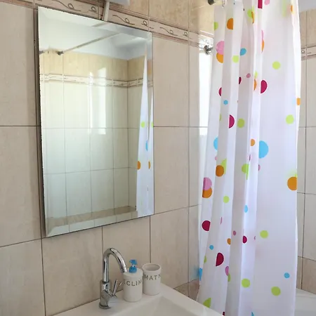 Serenity View Apartman *